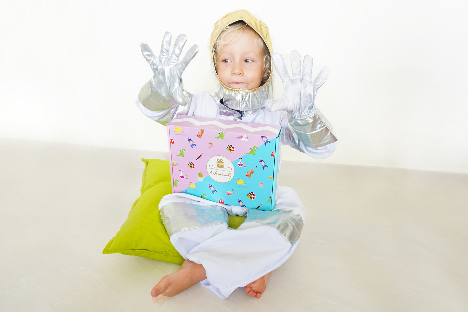 STEM Toy Subscription ($169+ /mo) (Age 4-6) - Moinàrchy MIY (HK)